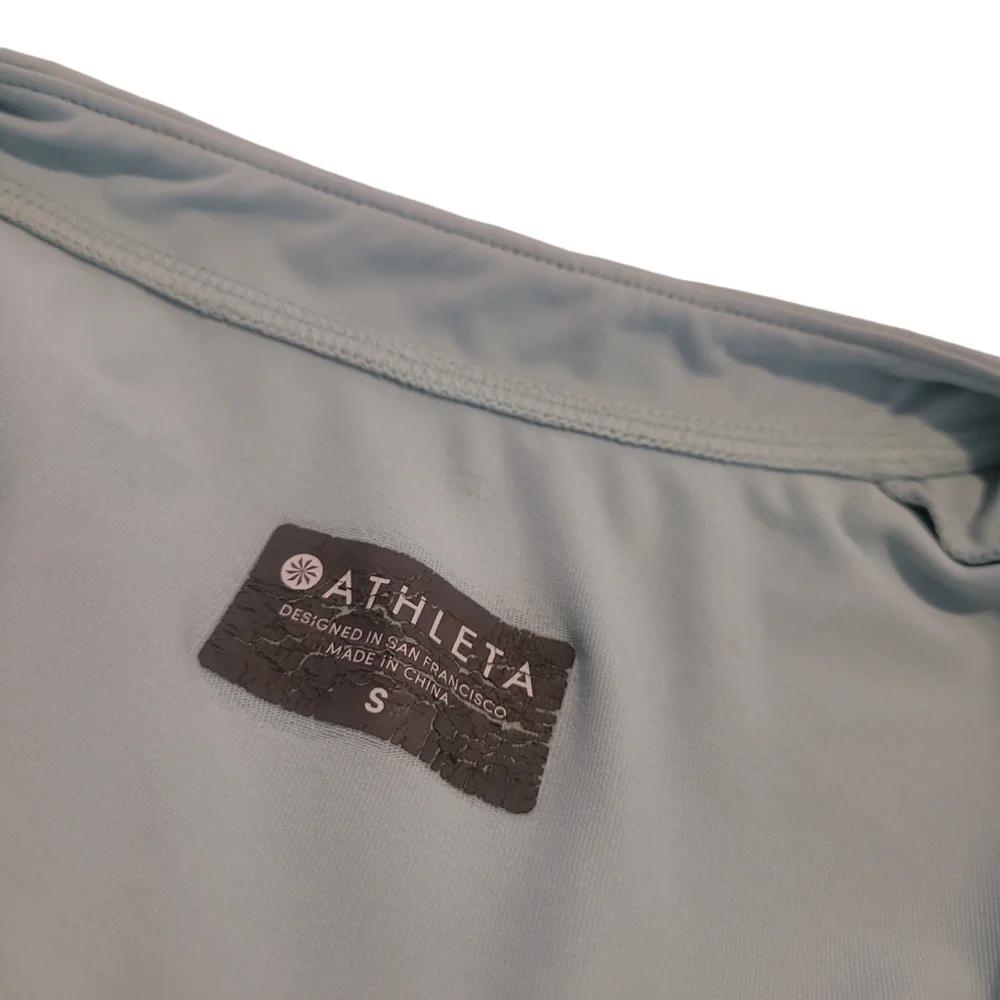Athleta Baby Blue 1/2 Zip Women's Size Small Swim Top - Picture 3 of 9